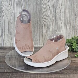 Bzees Women's Secret Wedge Sandals Open Toe Knit Blush‎ Pink Casual Size 9M